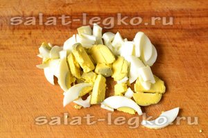 Салат из кальмаров и помидоров рецепт с фото очень вкусный Салат из кальмаров и помидоров рецепт с фото очень вкусный