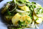 Салат со шпинатом и картофелем