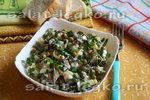 Салат с морской капустой, яйцом и горошком