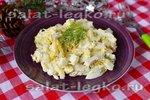 Салат из кальмаров с чесноком