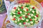 Слоеный салат с курицей и черносливом «Лесная полянка»