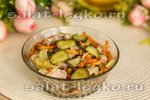 Простой салат со свининой