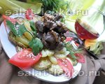 Теплый салат с печенью и овощами «Июнь»