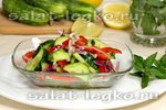 Салат из свежих огурцов под лаймовым соусом