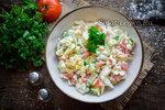 Салат из творога с помидорами