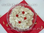 Салат из консервированной рыбы с макаронами